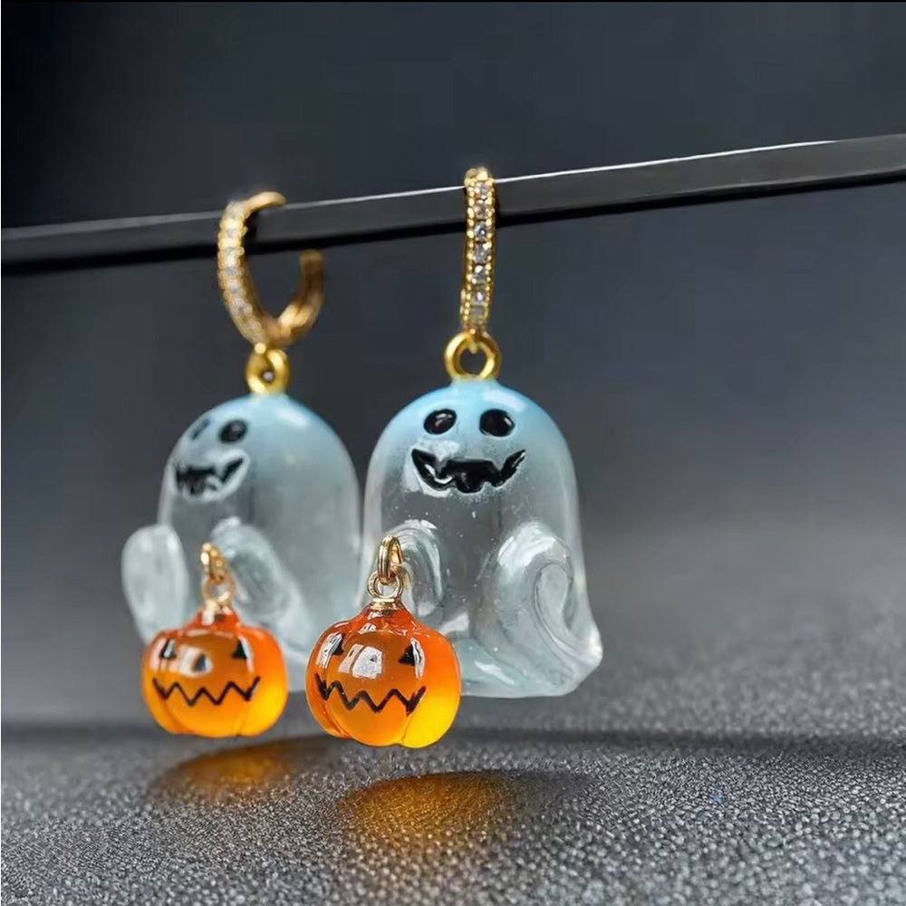 Ghost & Pumpkin Dangle Earrings – Gold Hoop Halloween Jewelry